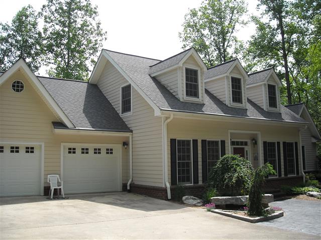 A picture of the property located at 40 OX BOW XING, WEAVERVILLE NC 28787.