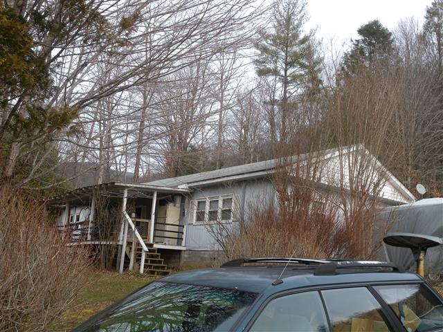 A picture of the property located at 12 NACROSTA ACRES, ASHEVILLE NC 28805.
