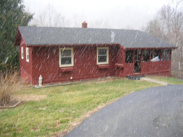 A picture of the property located at 22 MOONEY LN, WEAVERVILLE NC 28787.