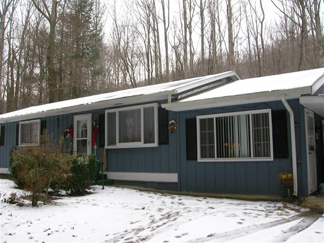 A picture of the property located at 183 BLACKBERRY INN RD, WEAVERVILLE NC 28787.