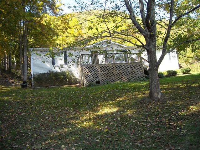 A picture of the property located at 18 ROCKY LN, BARNARDSVILLE NC 28709.