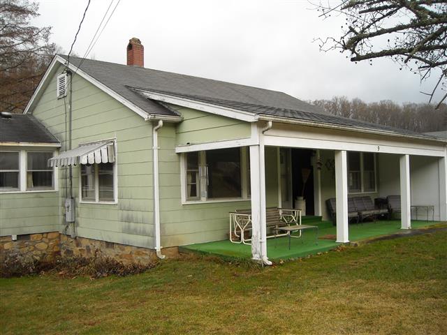 A picture of the property located at 9 CREEKSIDE LN, BARNARDSVILLE NC 28709.