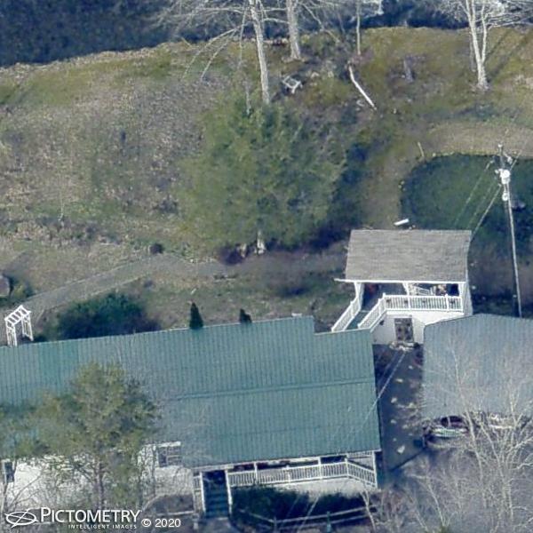 A picture of the property located at 1132 BEE TREE RD, SWANNANOA NC 28778.