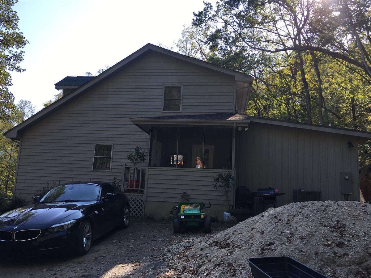 A picture of the property located at 109 SPARKILL DR, SWANNANOA NC 28778.