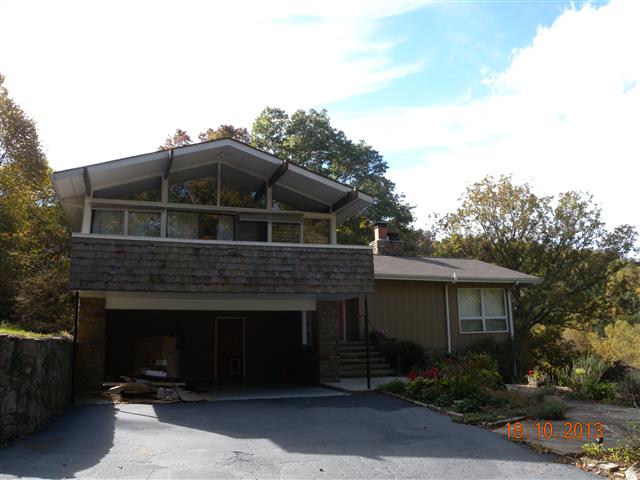 A picture of the property located at 54 WATCH KNOB LN, SWANNANOA NC 28778.