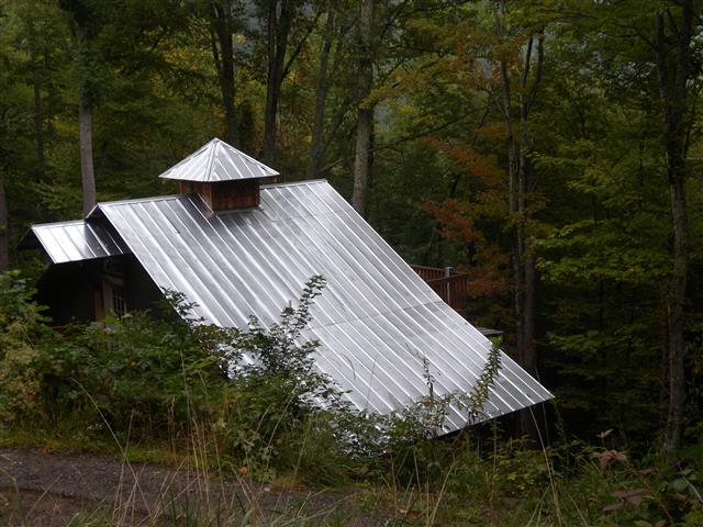 A picture of the property located at 110 WATCH KNOB LN, SWANNANOA NC 28778.