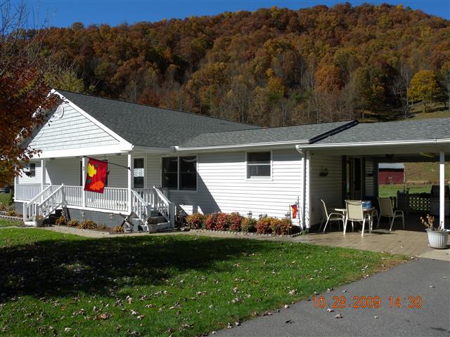 A picture of the property located at 3 CLINTON LN, BARNARDSVILLE NC 28709.