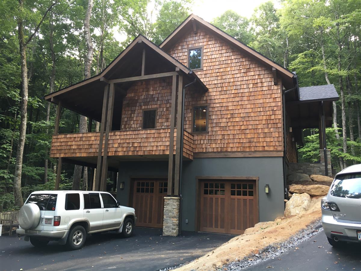 A picture of the property located at 30 WOOD HAVEN LN, BLACK MOUNTAIN NC 28711.