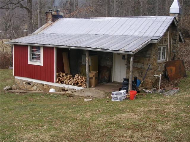 A picture of the property located at 40 PEANUT LN, BARNARDSVILLE NC 28709.